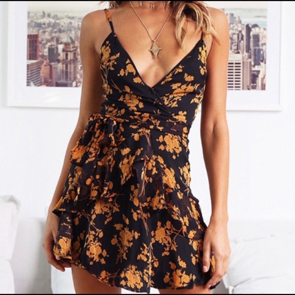 Floral V Neck Mini Dress NWOT